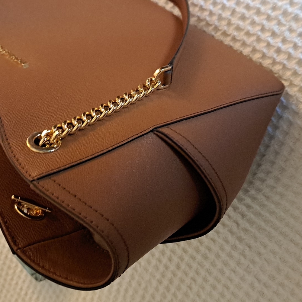 Ladies Handbag - Picture 3 of 5